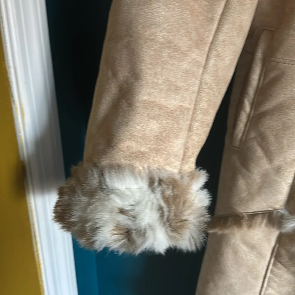 Scandinavian Faux Fur Animal Print Maxi Winter Coat - Picture 7 of 8